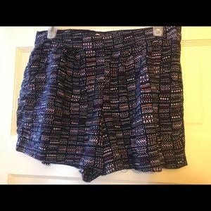 Mossimo fabric shorts